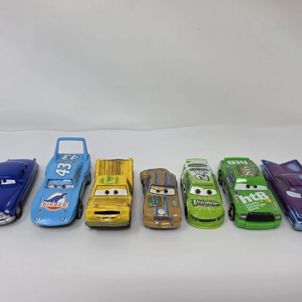 Disney Cars Plastic Miscellaneous Toy Lot 7
